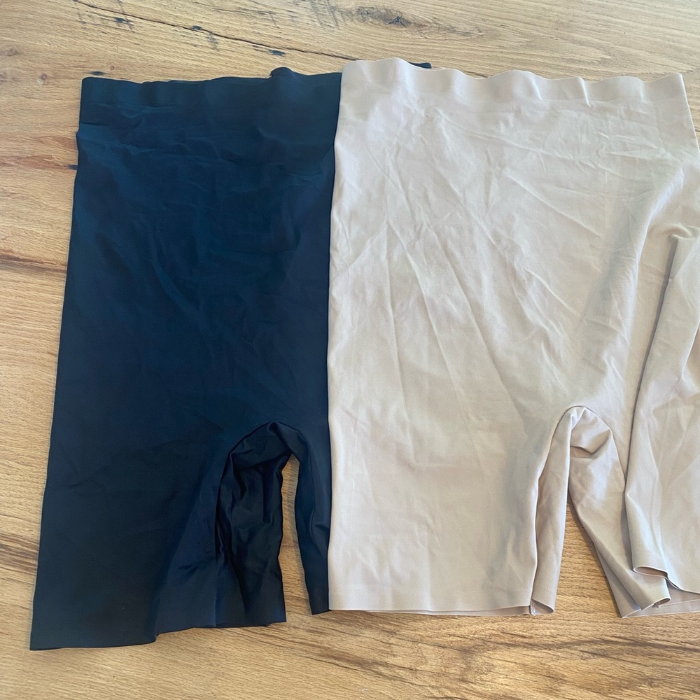 Elegant Black‎ and Tan Shapewear Shorts